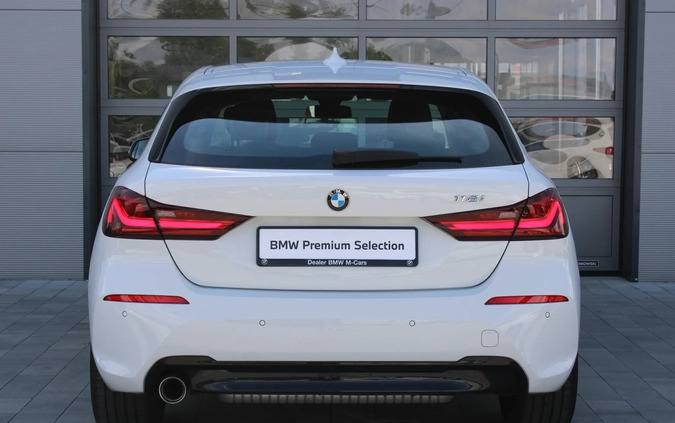 BMW Seria 1 cena 99900 przebieg: 52160, rok produkcji 2020 z Puławy małe 254